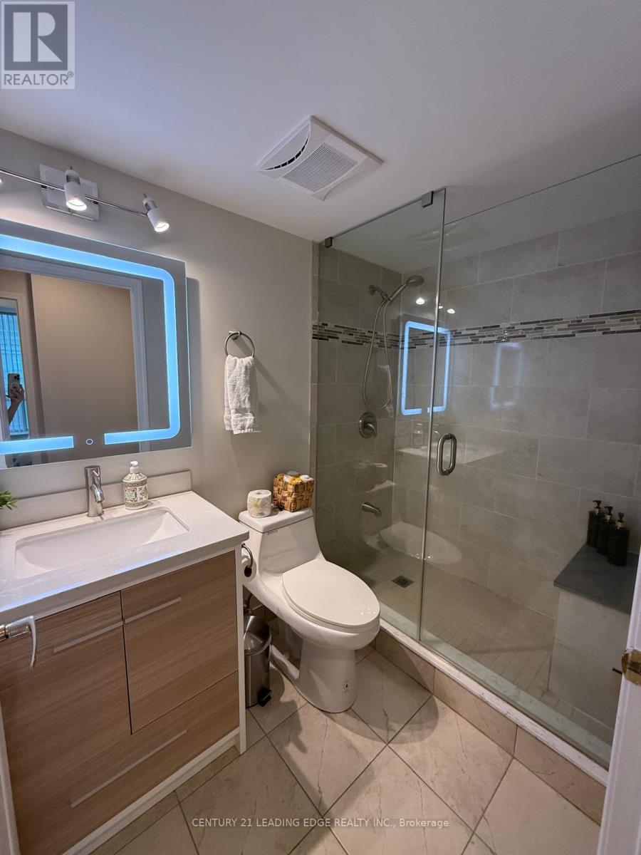 Ph10 - 28 Olive Drive, Toronto, Ontario  M2N 7E6 - Photo 4 - C12563164