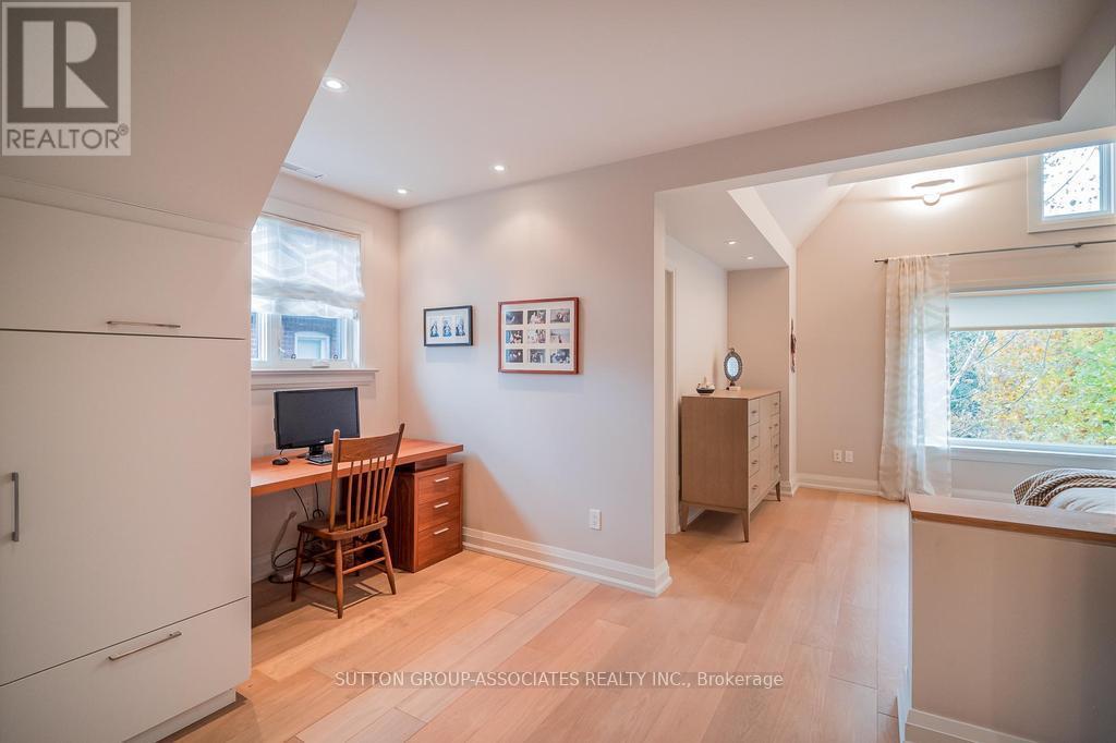 16 Stibbard Avenue, Toronto, Ontario  M4P 2C1 - Photo 21 - C12563192