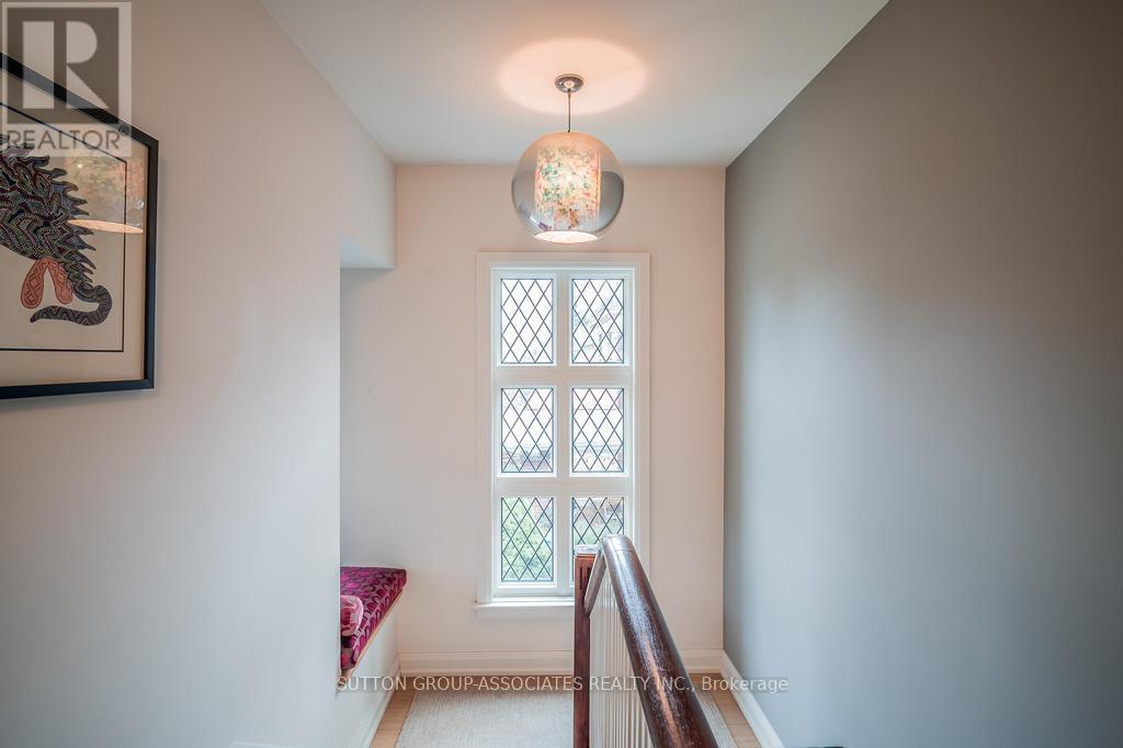 16 Stibbard Avenue, Toronto, Ontario  M4P 2C1 - Photo 32 - C12563192