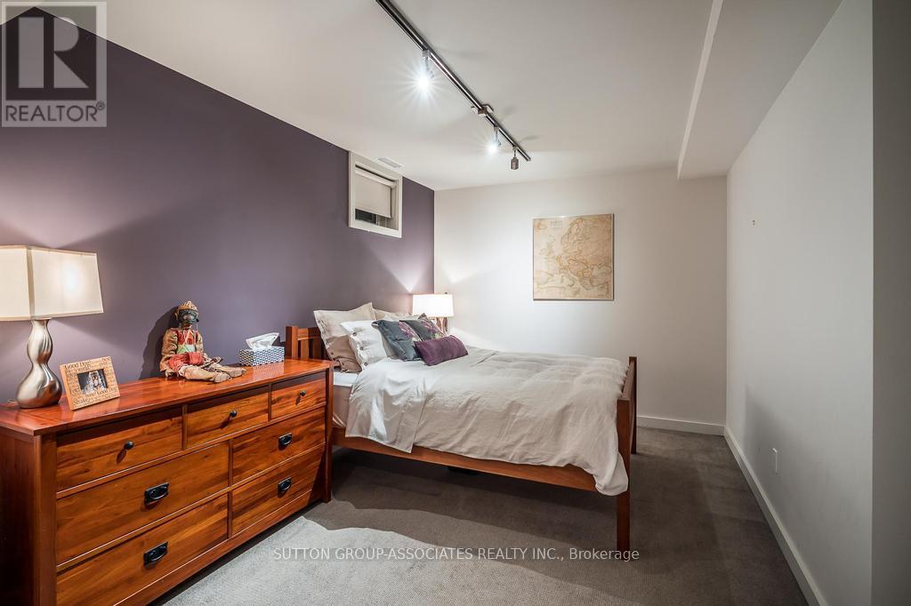 16 Stibbard Avenue, Toronto, Ontario  M4P 2C1 - Photo 35 - C12563192