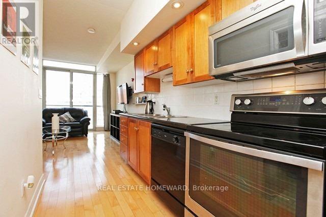 Ph22 - 270 Wellington Street W, Toronto, Ontario  M5V 3P5 - Photo 2 - C12563208