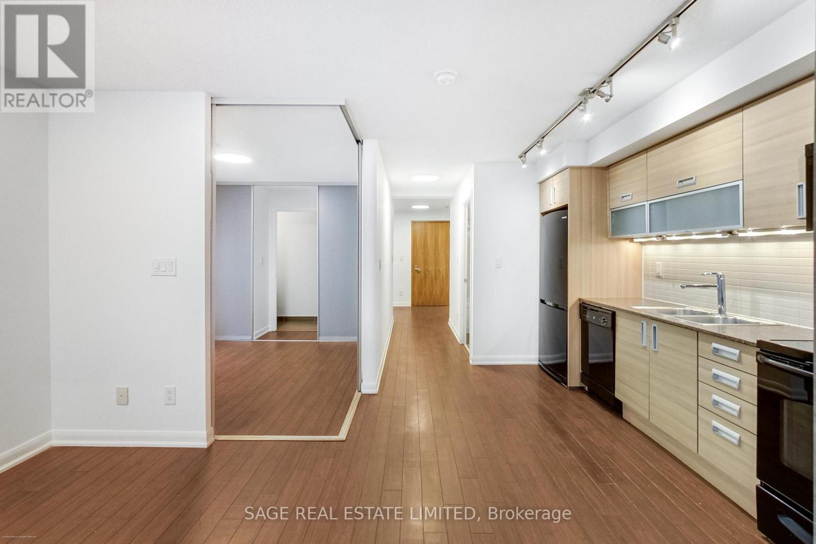 210 - 205 Frederick Street, Toronto, Ontario  M5A 1N2 - Photo 19 - C12563218