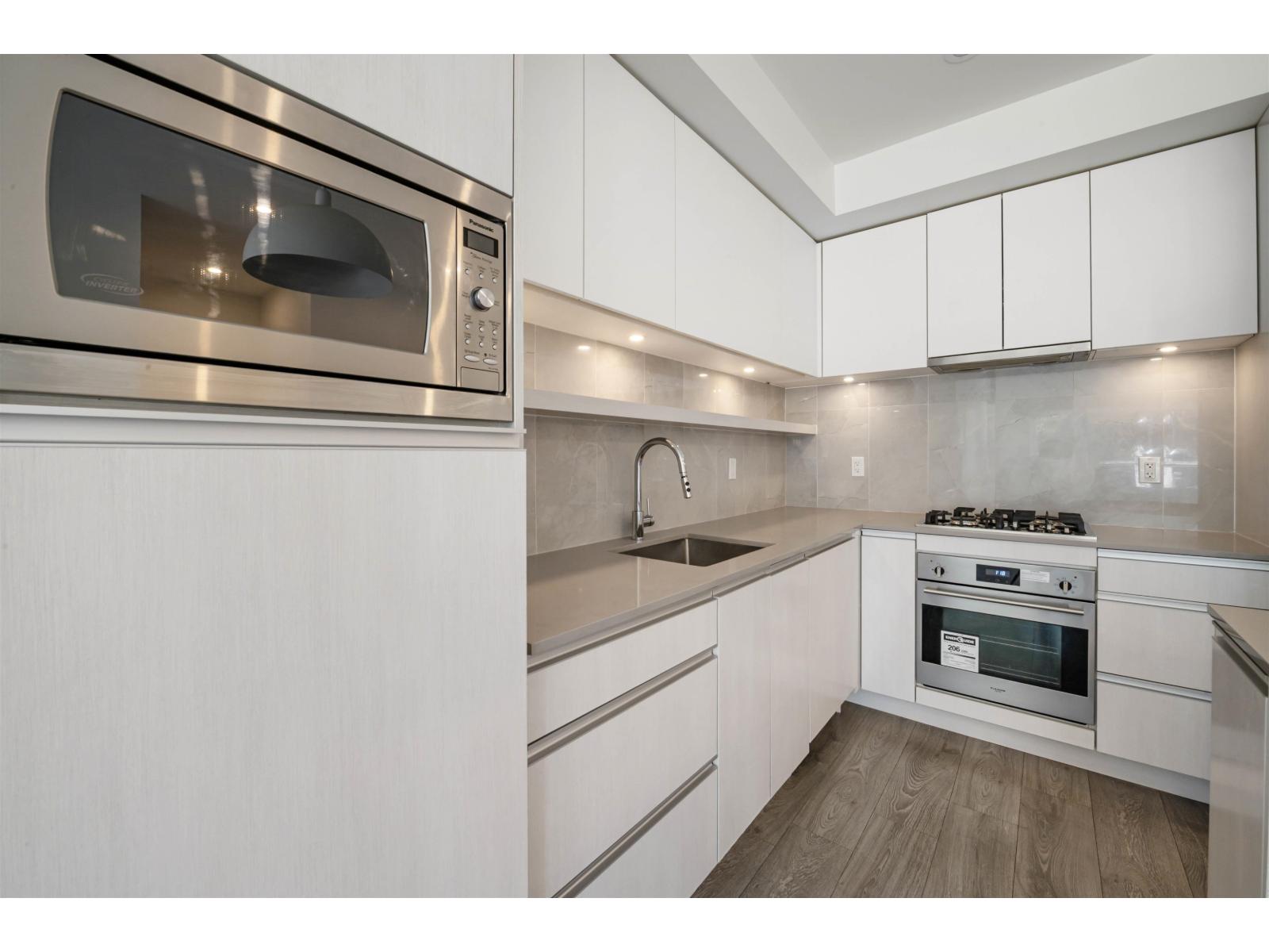 209 14225 103a Avenue, Surrey, British Columbia  V3T 1T1 - Photo 12 - R3068656