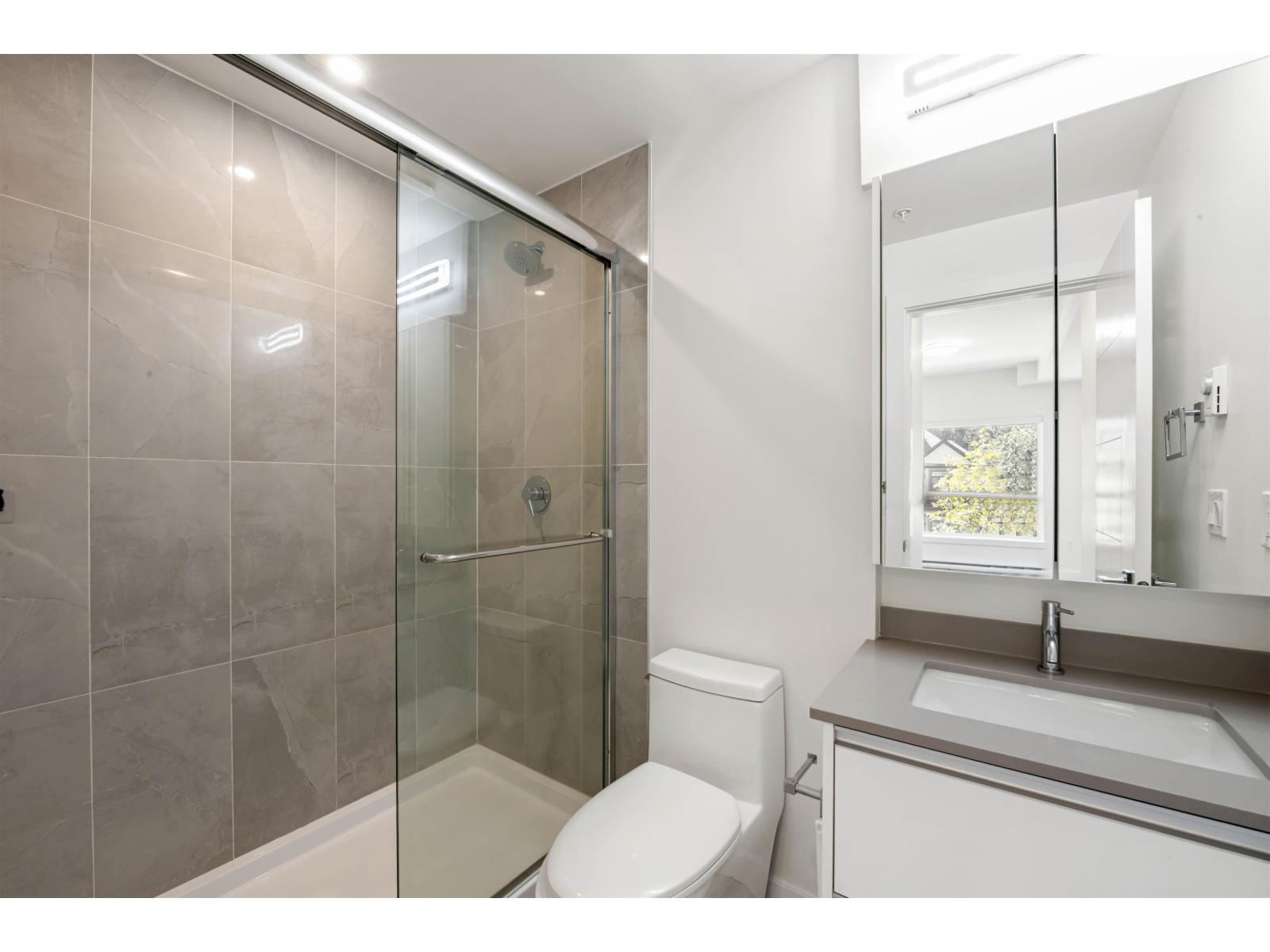 209 14225 103a Avenue, Surrey, British Columbia  V3T 1T1 - Photo 17 - R3068656