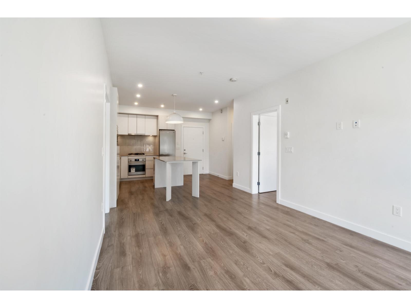 209 14225 103a Avenue, Surrey, British Columbia  V3T 1T1 - Photo 7 - R3068656