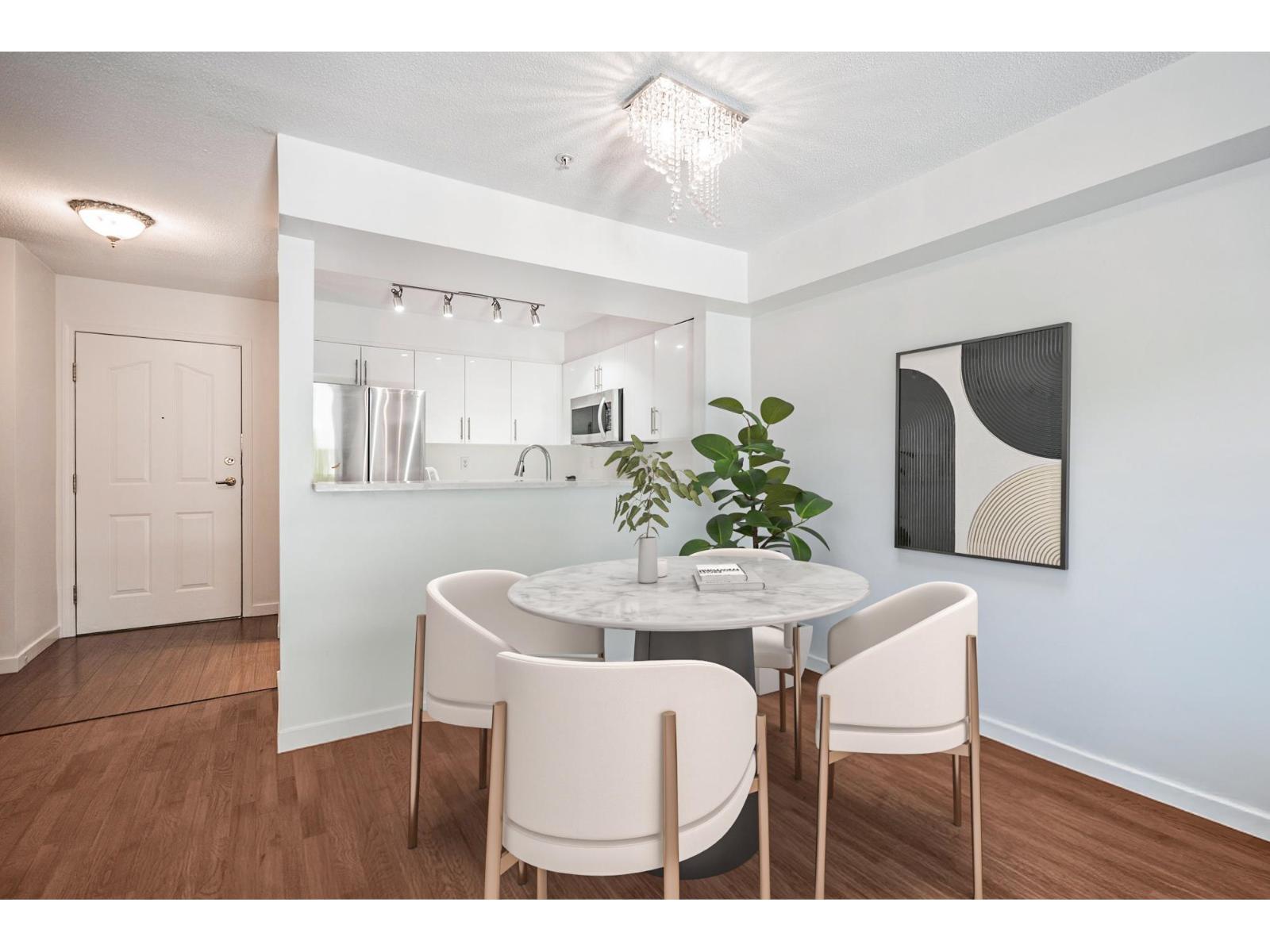 217 8110 120a Street, Surrey, British Columbia  V3W 3P3 - Photo 3 - R3068657