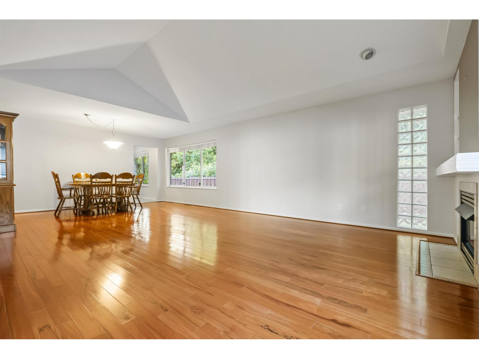 115 10172 141 Street, Surrey, British Columbia  V3T 4P6 - Photo 11 - R3068726