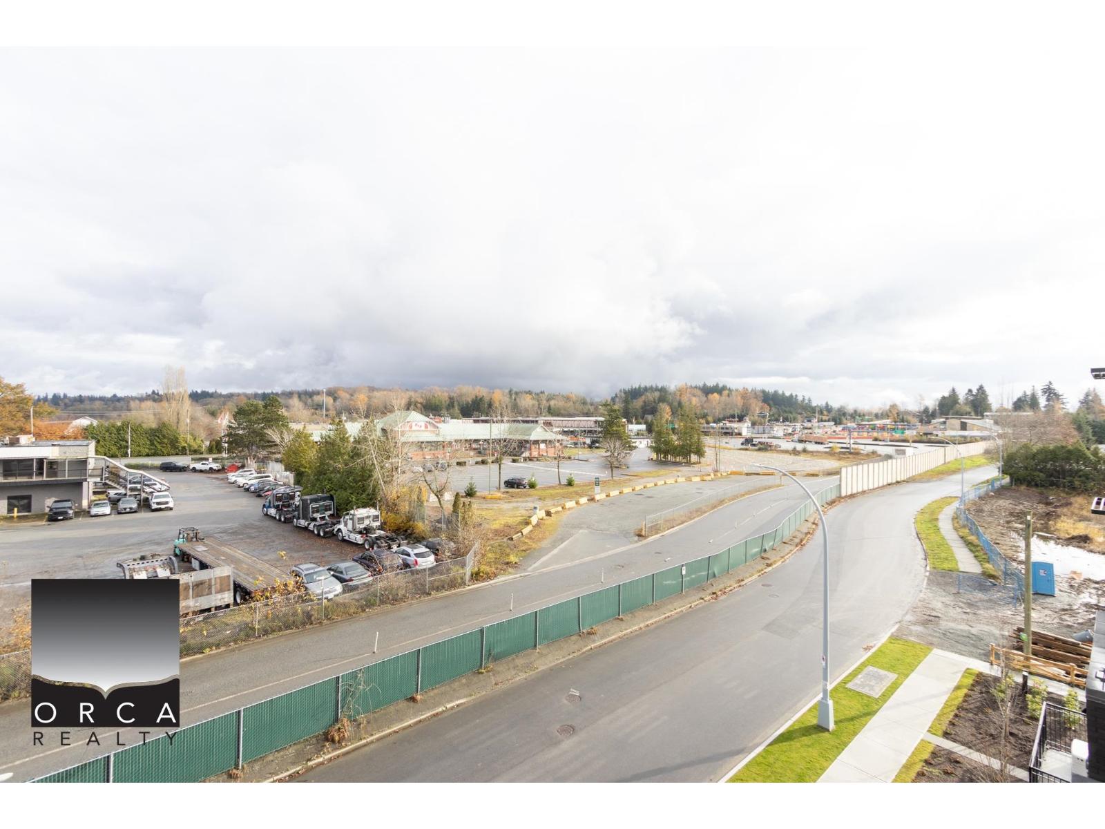 416 163 175a Street, Surrey, British Columbia  V0V 0V0 - Photo 4 - R3068783