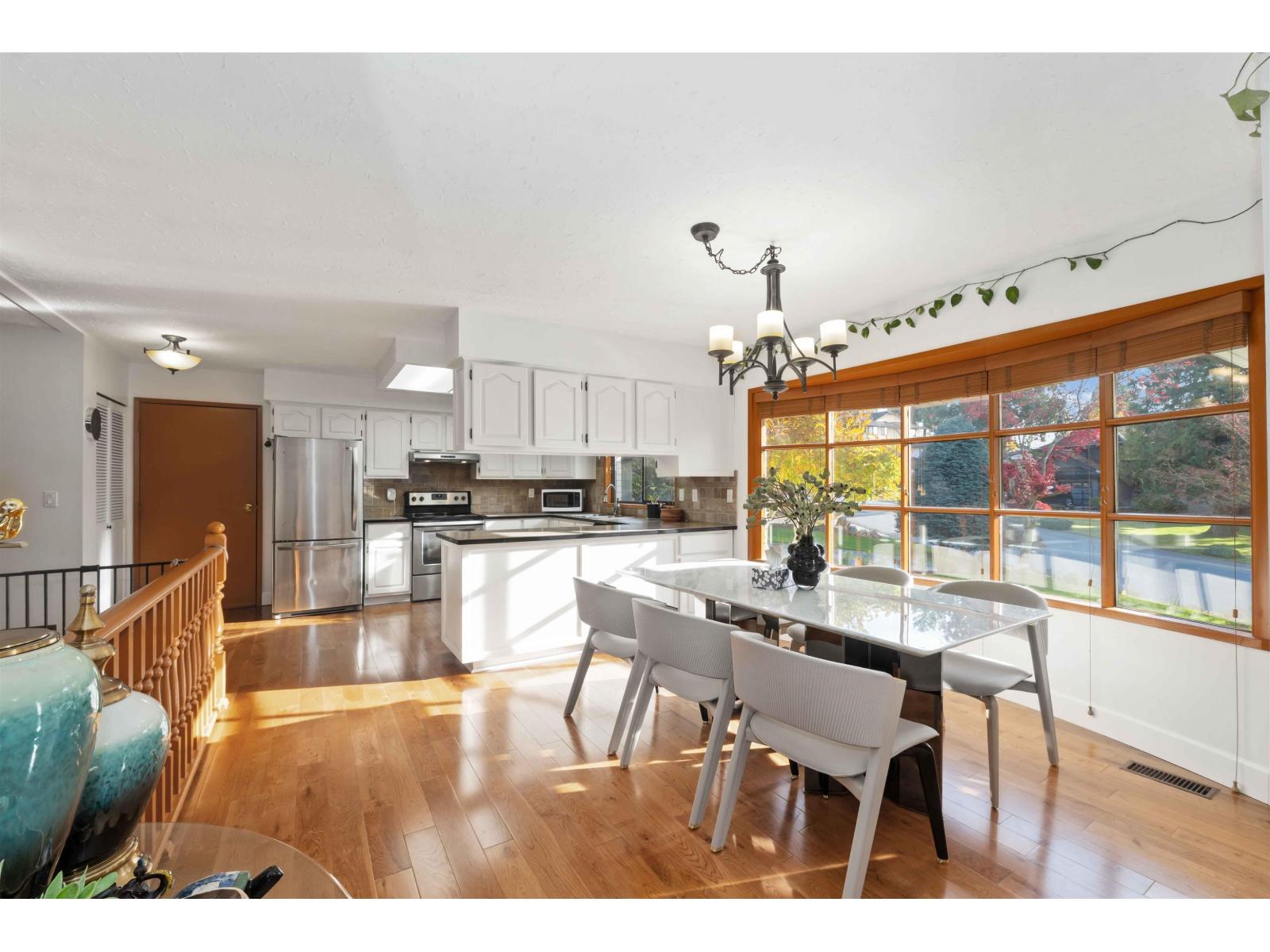 34869 Everett Drive, Abbotsford, British Columbia  V2S 7R7 - Photo 8 - R3068918