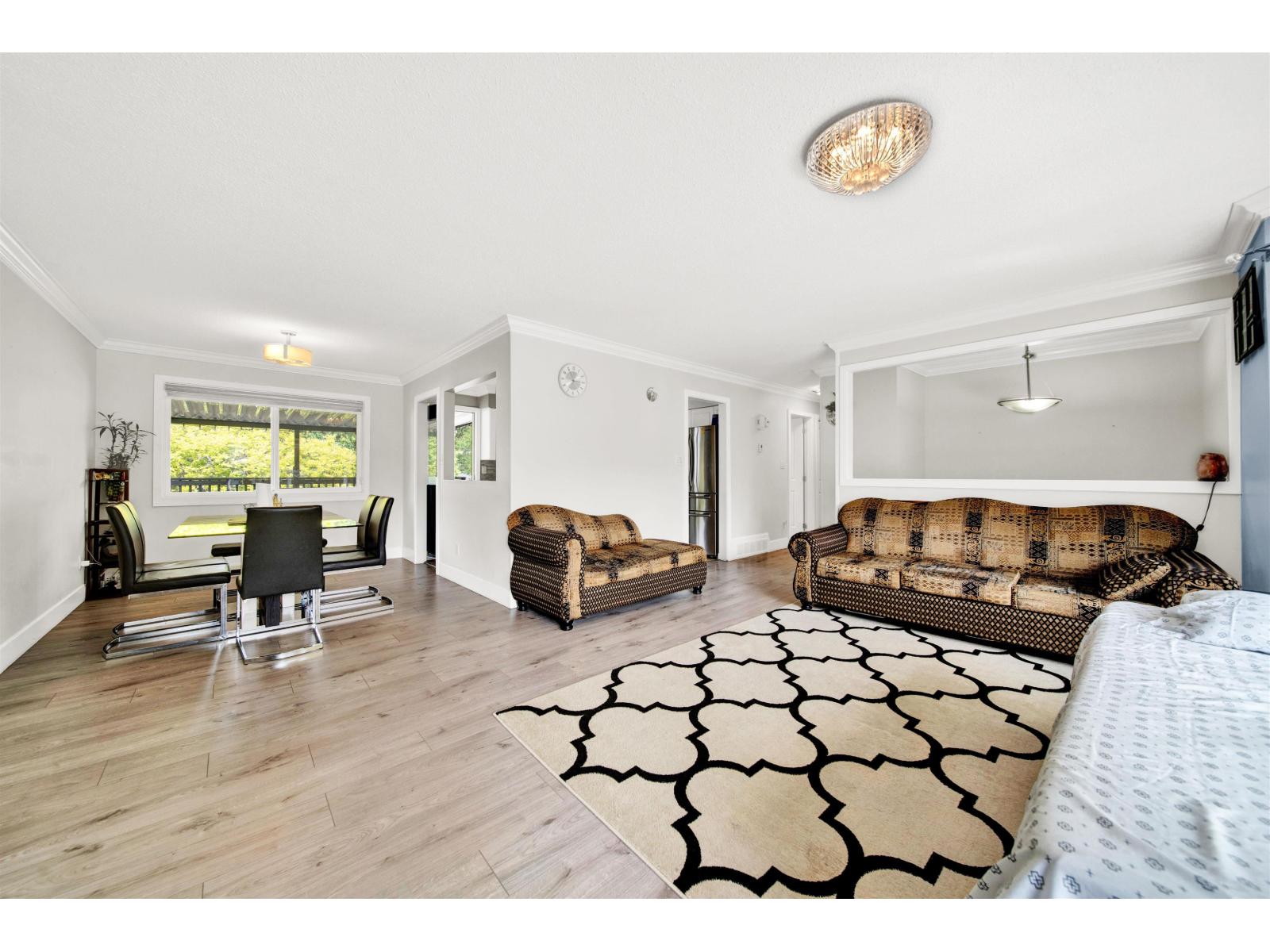 9088 146a Street, Surrey, British Columbia V3R 6X7 - Photo 11 - R3068638