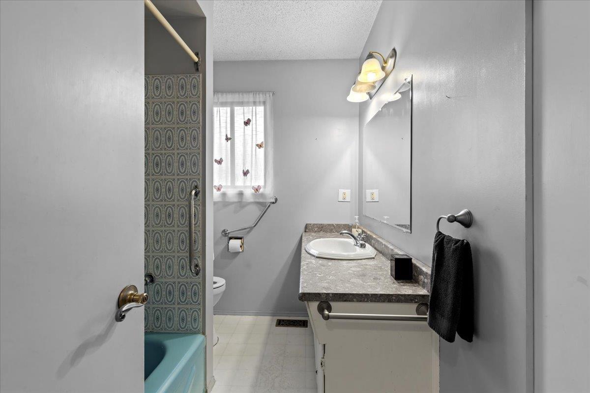 32168 Scott Avenue, Mission, British Columbia  V2V 1C4 - Photo 21 - R3068861