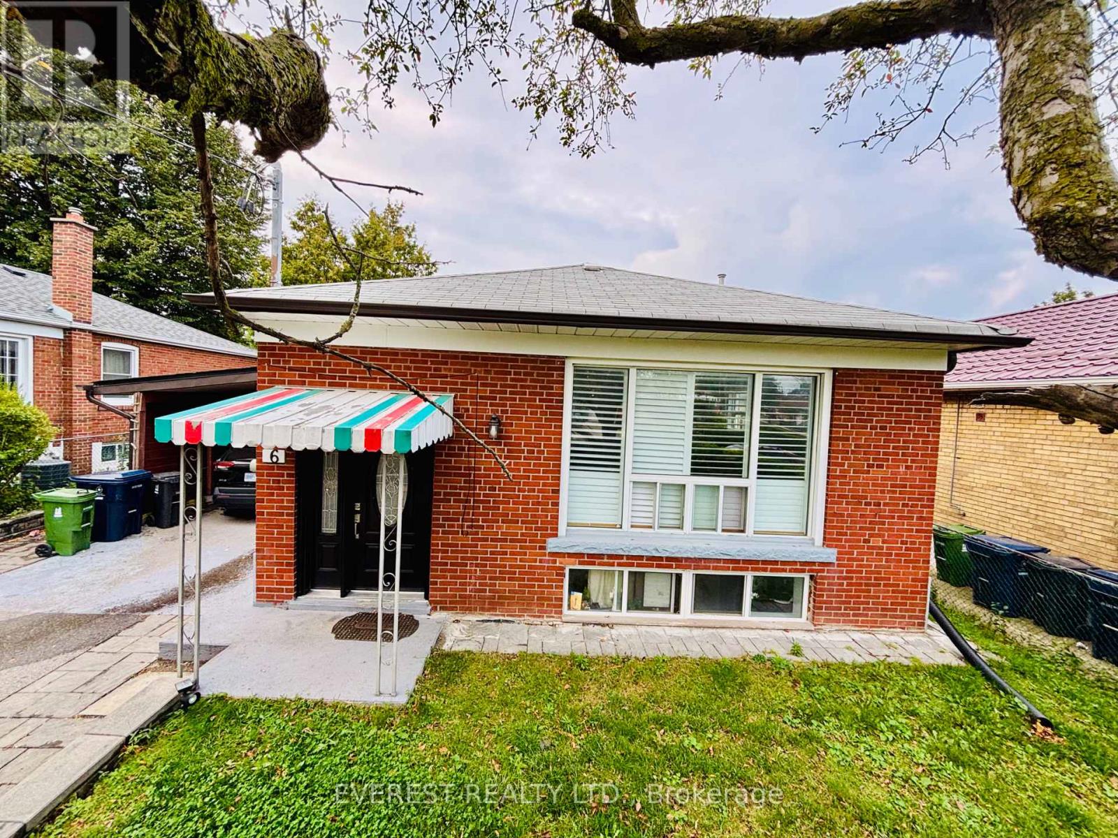 6 MARETTA AVENUE, Toronto, Ontario