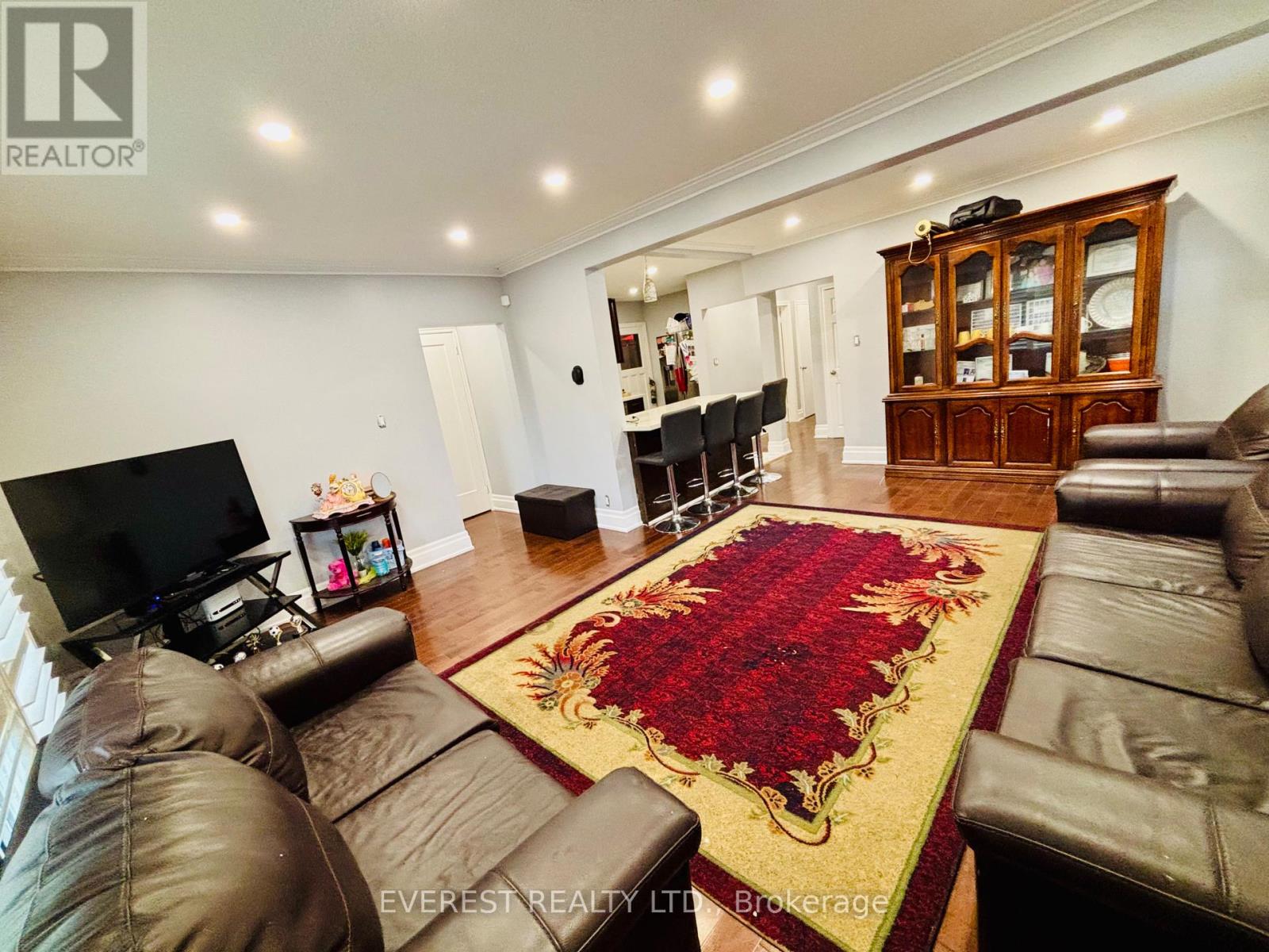 6 Maretta Avenue, Toronto, Ontario  M1K 3X7 - Photo 19 - E12563056