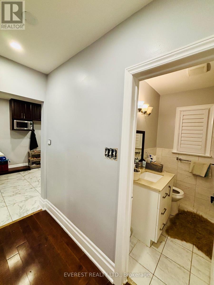 6 Maretta Avenue, Toronto, Ontario  M1K 3X7 - Photo 31 - E12563056