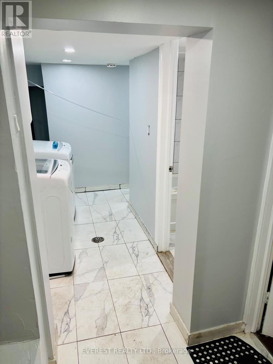 6 Maretta Avenue, Toronto, Ontario  M1K 3X7 - Photo 36 - E12563056