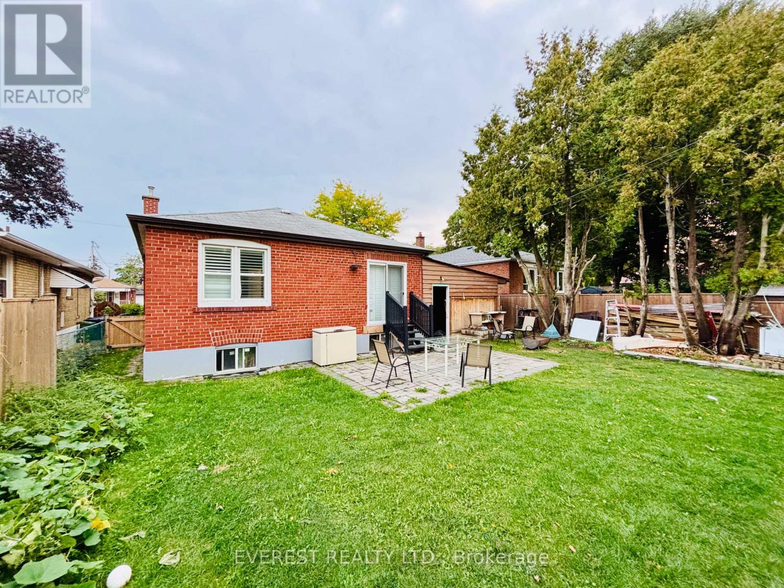 6 Maretta Avenue, Toronto, Ontario  M1K 3X7 - Photo 40 - E12563056