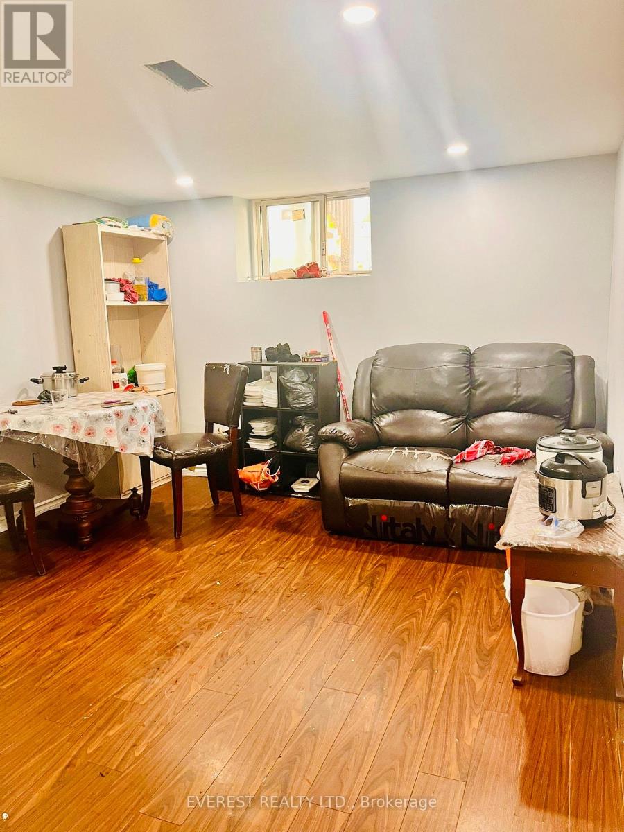 6 Maretta Avenue, Toronto, Ontario  M1K 3X7 - Photo 44 - E12563056