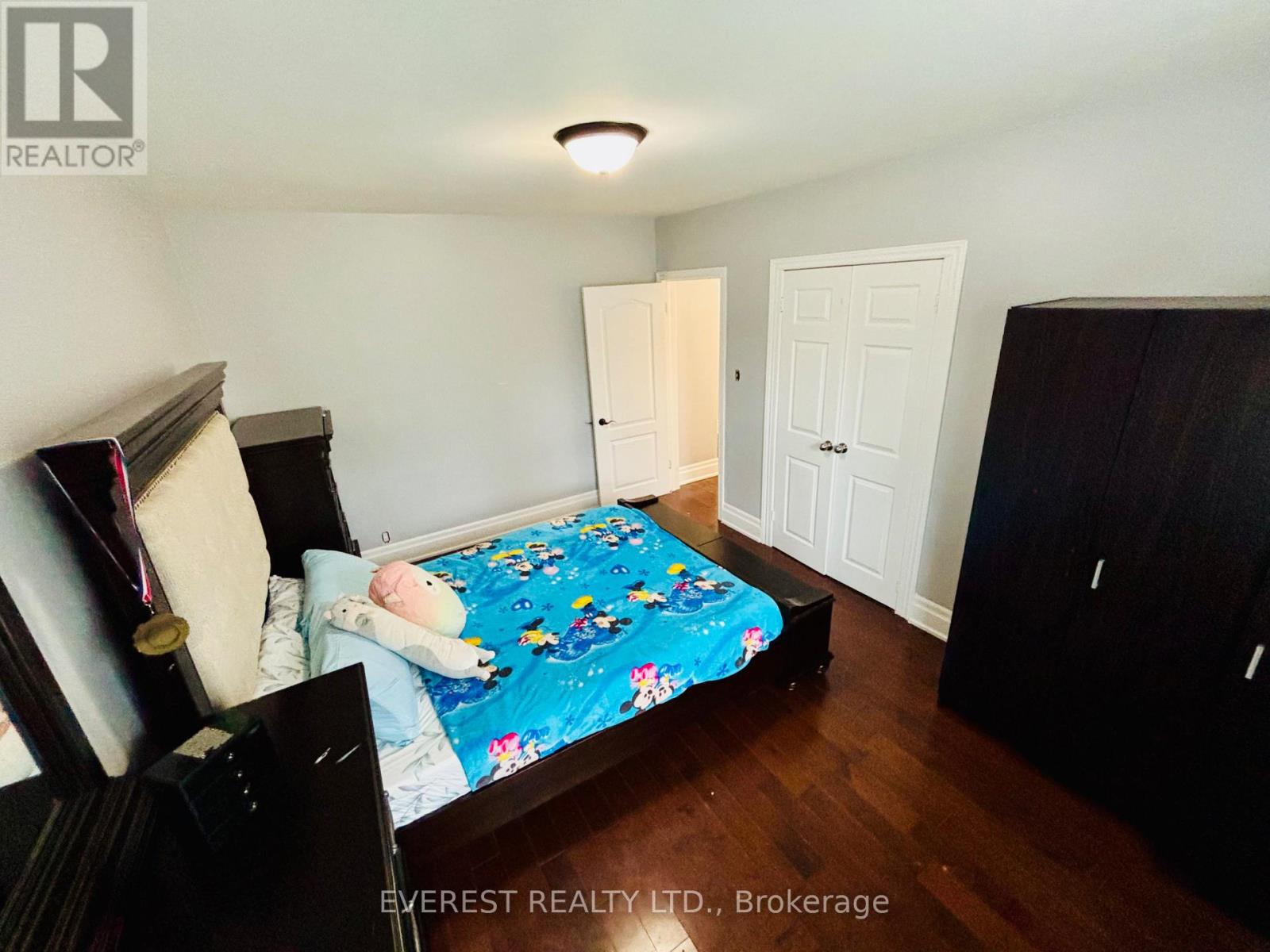 6 Maretta Avenue, Toronto, Ontario  M1K 3X7 - Photo 8 - E12563056