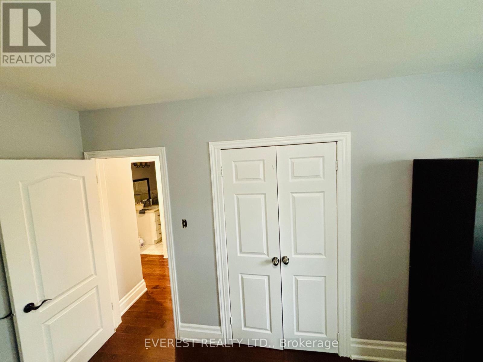 6 Maretta Avenue, Toronto, Ontario  M1K 3X7 - Photo 9 - E12563056