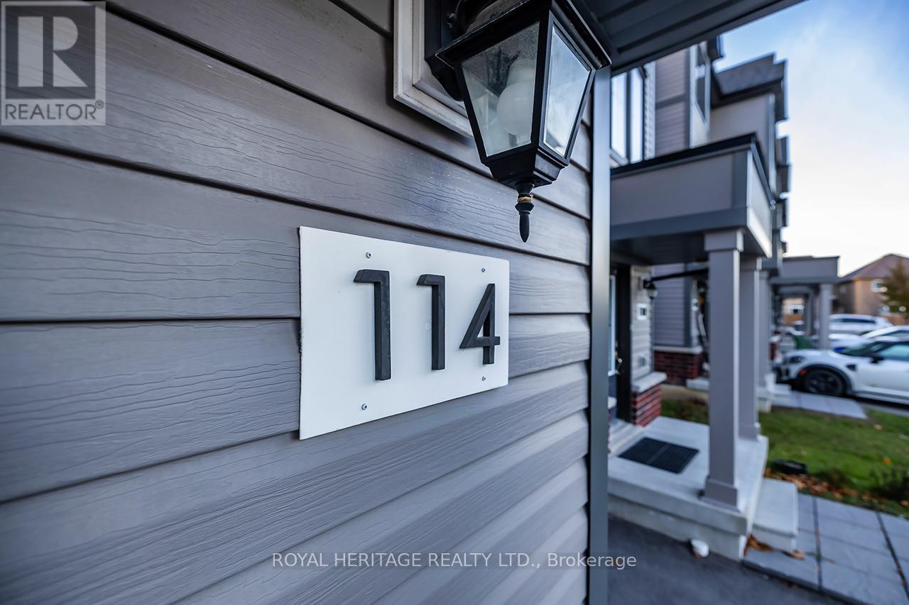 114 Jerome Way, Clarington, Ontario  L1C 7G9 - Photo 2 - E12563128