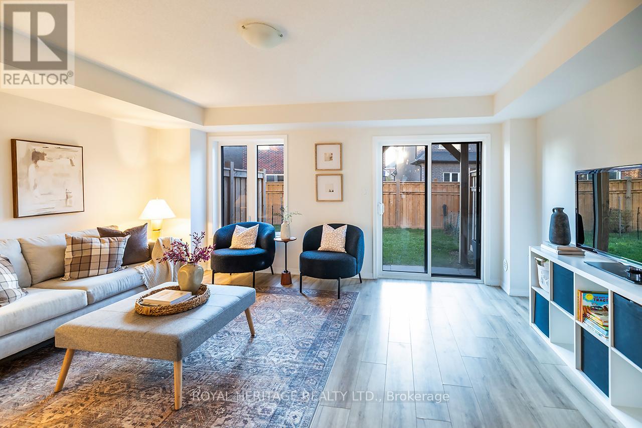 114 Jerome Way, Clarington, Ontario  L1C 7G9 - Photo 7 - E12563128