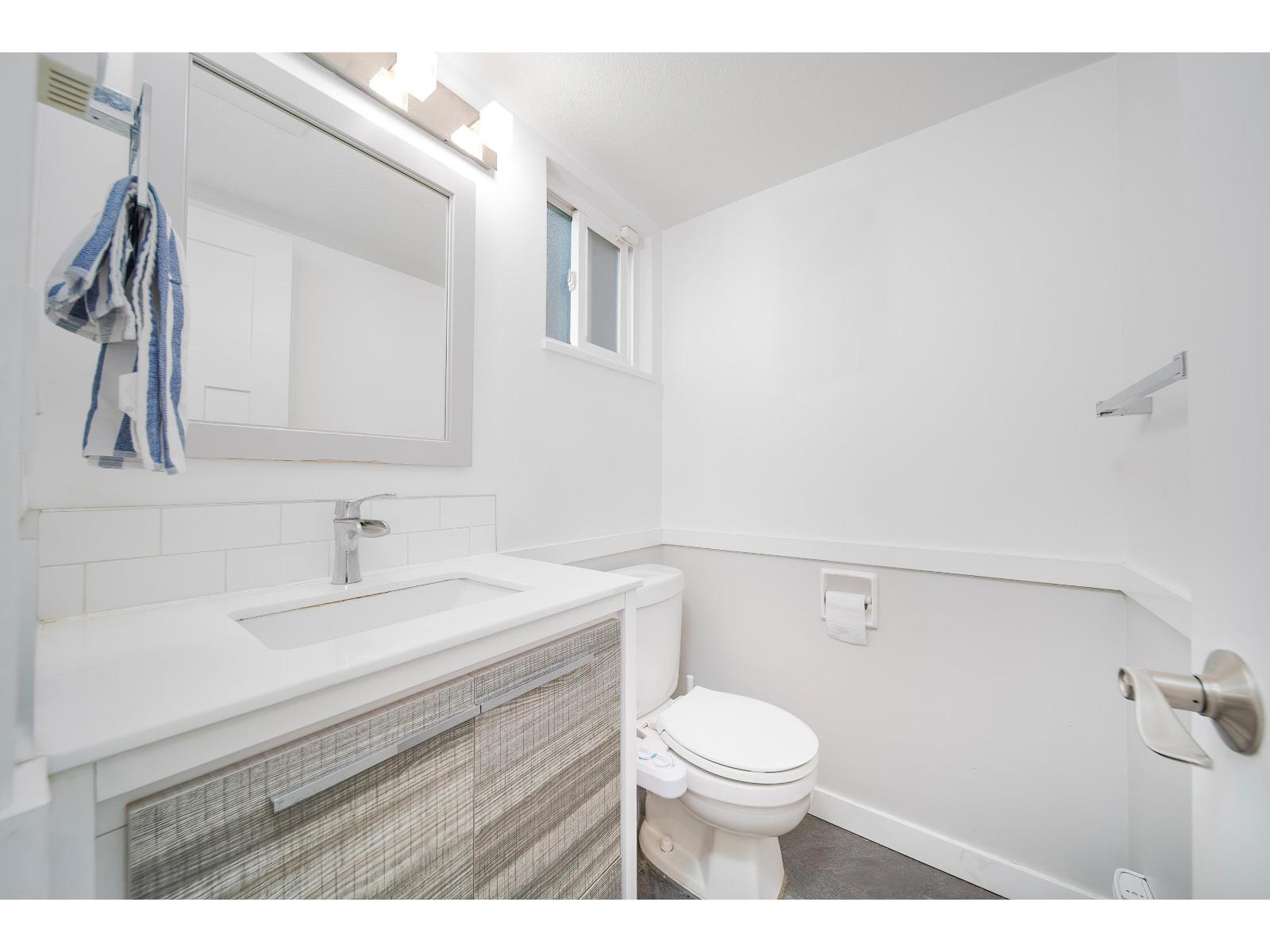 2116 Winston Court, Langley, British Columbia  V2Y 1H5 - Photo 15 - R3068750