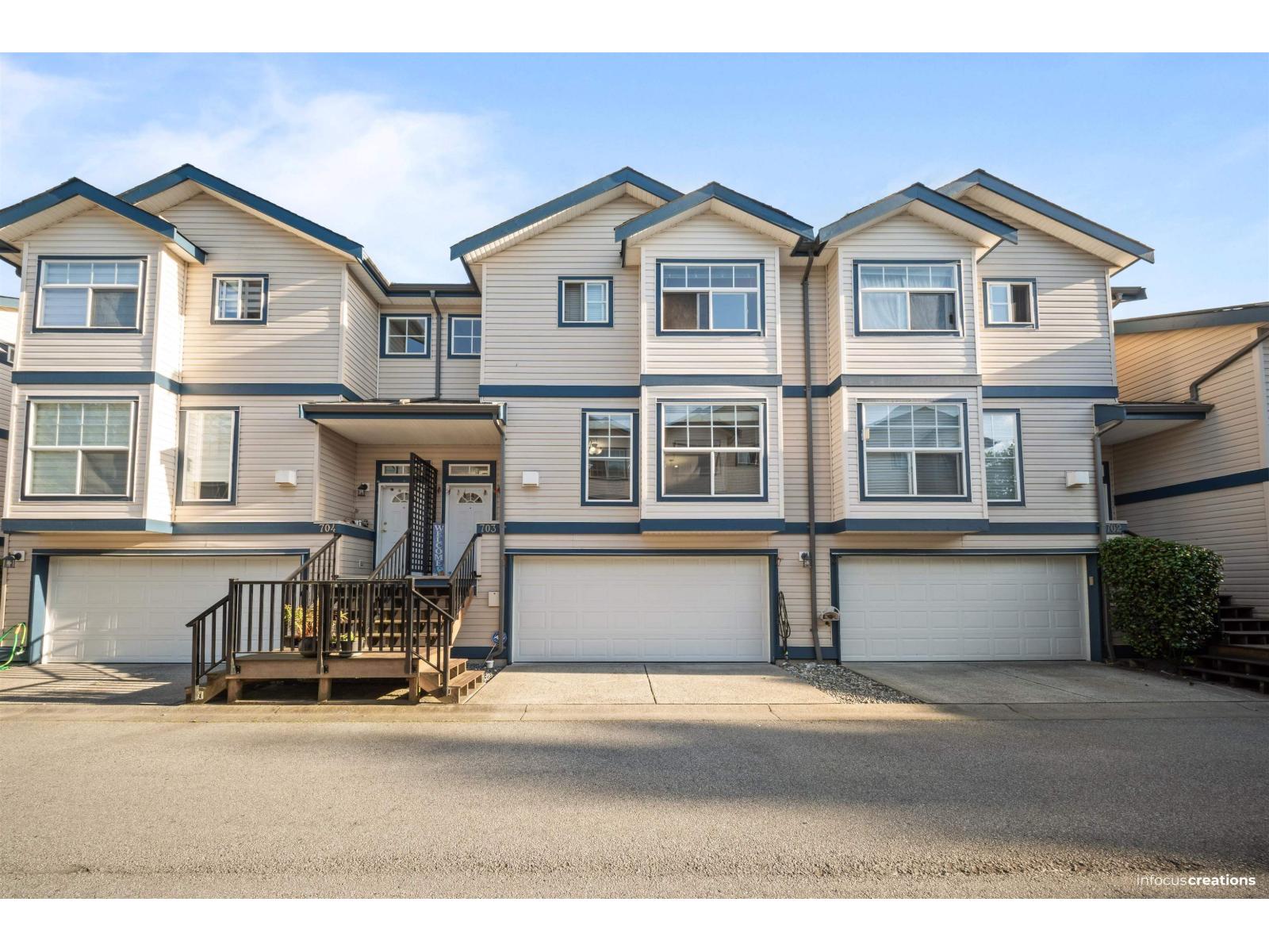 703 9118 149 Street, Surrey, British Columbia  V3R 3Z6 - Photo 1 - R3068585