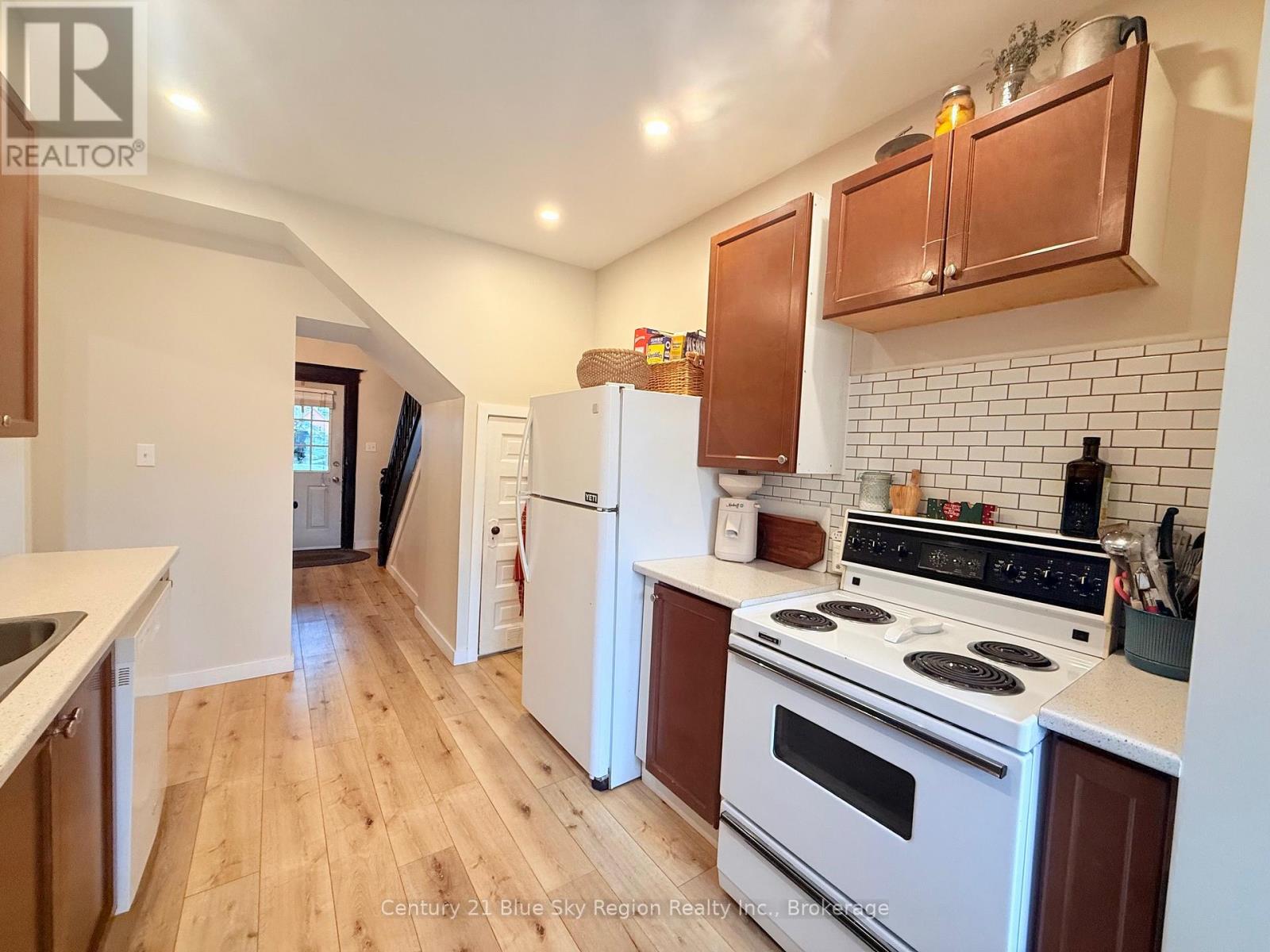 120 Second Avenue W, North Bay, Ontario  P1B 3K8 - Photo 14 - X12563376