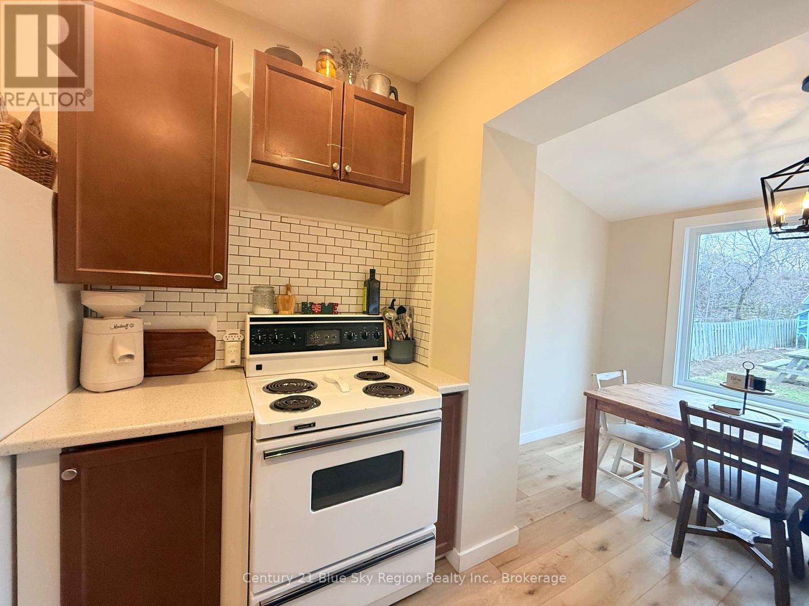 120 Second Avenue W, North Bay, Ontario  P1B 3K8 - Photo 17 - X12563376