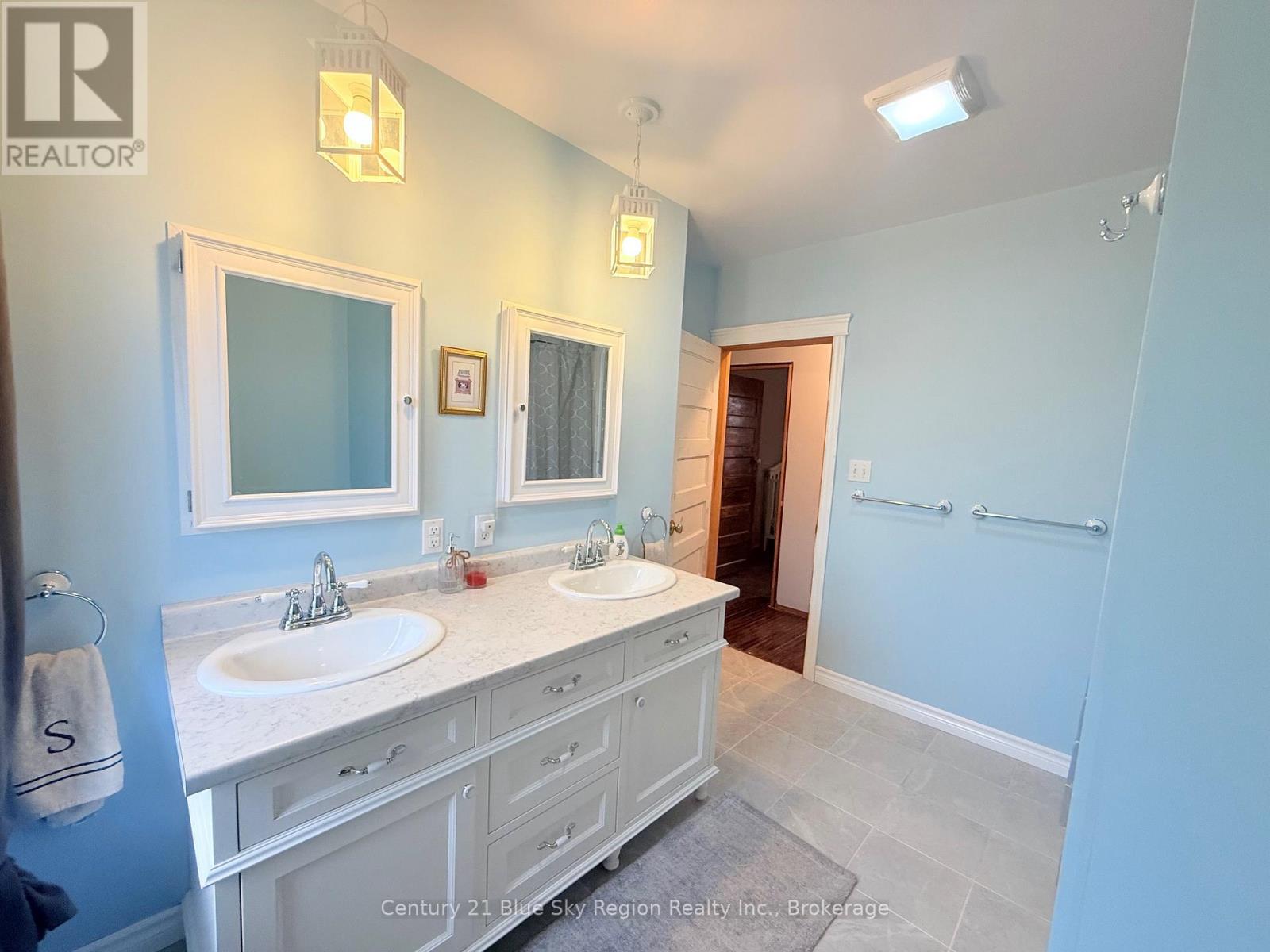 120 Second Avenue W, North Bay, Ontario  P1B 3K8 - Photo 26 - X12563376