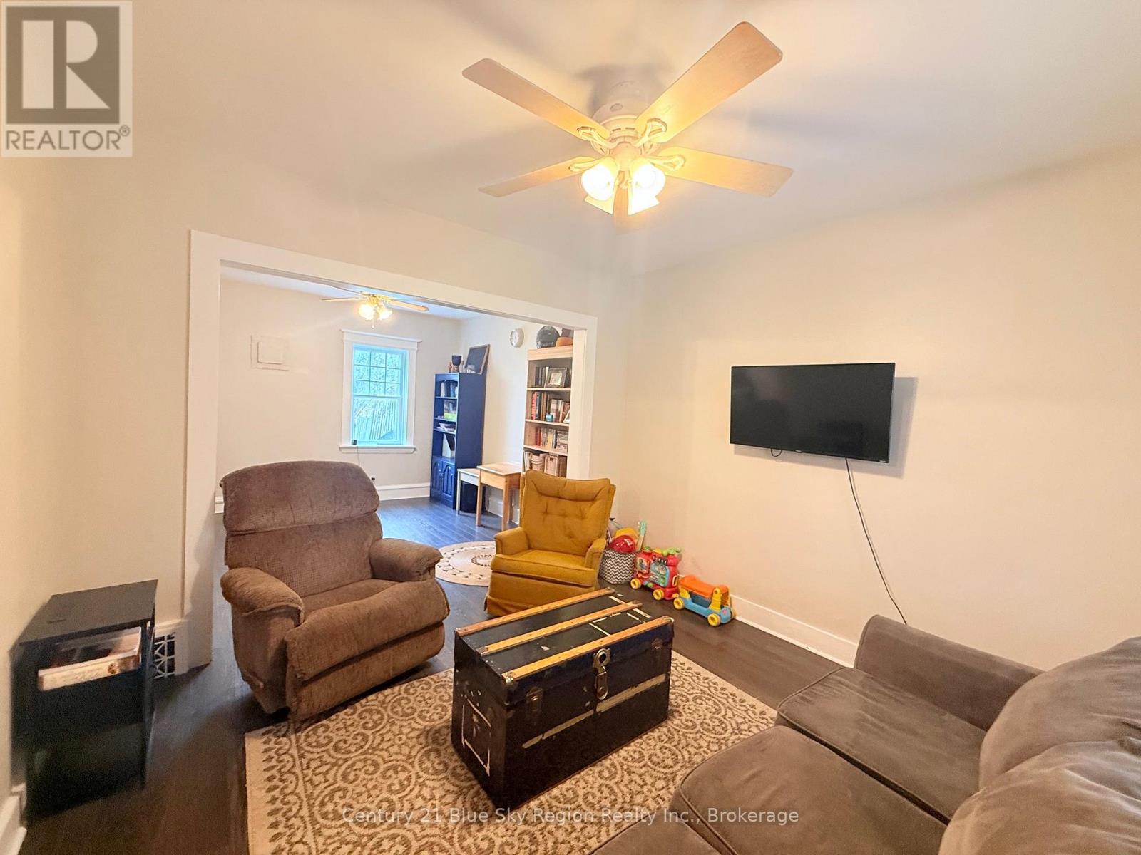 120 Second Avenue W, North Bay, Ontario  P1B 3K8 - Photo 7 - X12563376