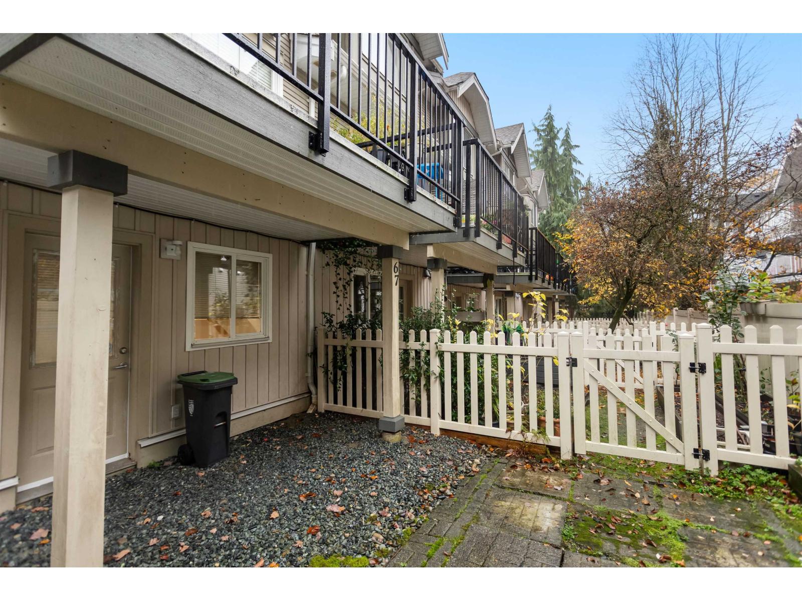 67 6651 203 Street, Langley, British Columbia  V2Y 2Z2 - Photo 33 - R3068681