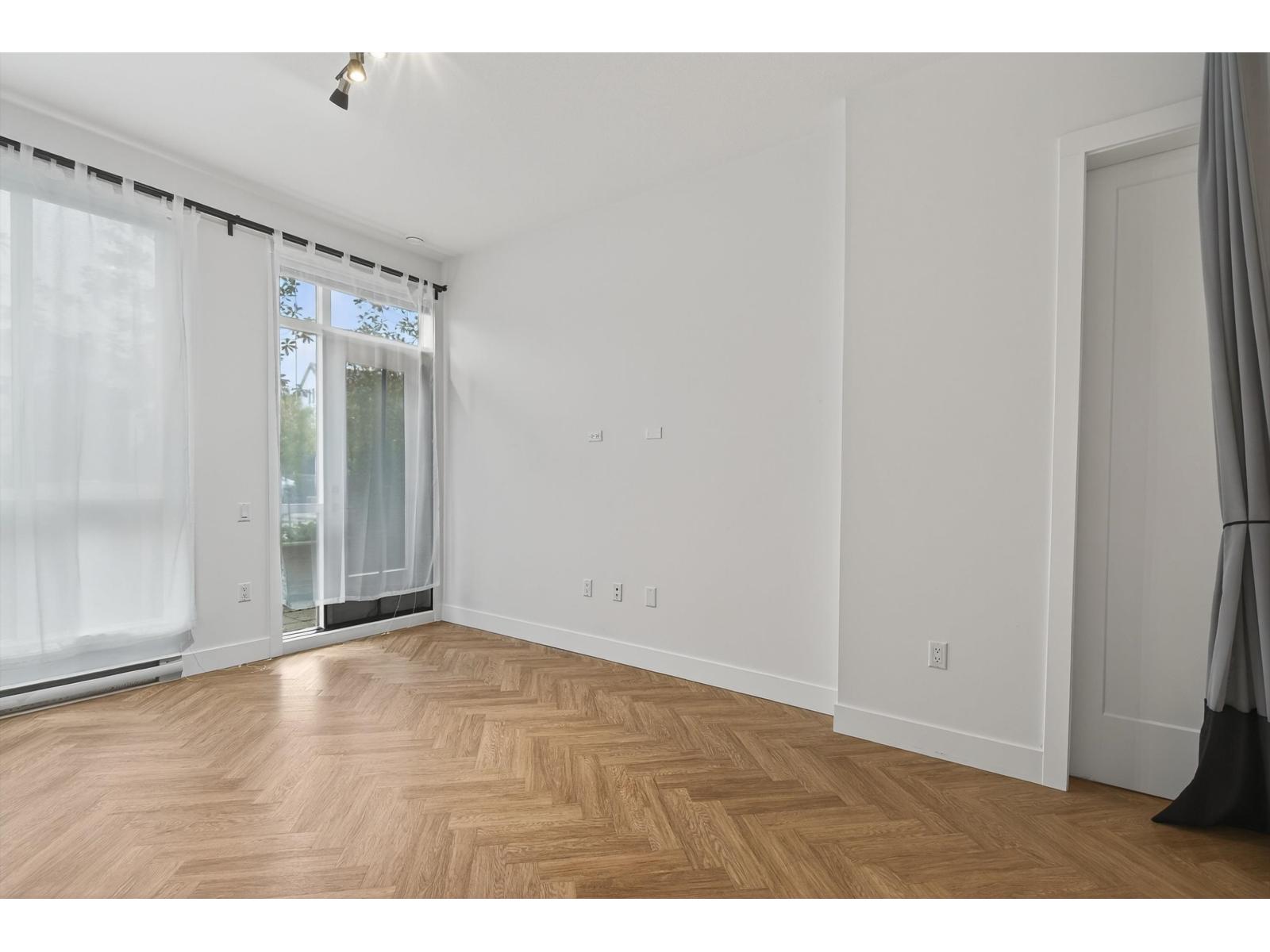 117 14968 101a Avenue, Surrey, British Columbia  V3R 0E8 - Photo 11 - R3068766