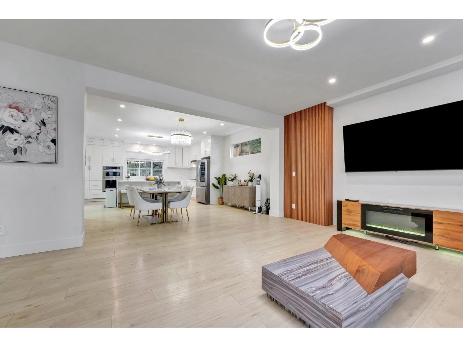 15100 61 Avenue, Surrey, British Columbia  V3S 5J7 - Photo 1 - R3068939