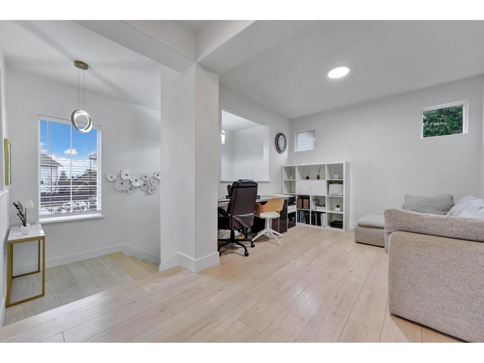 15100 61 Avenue, Surrey, British Columbia  V3S 5J7 - Photo 5 - R3068939