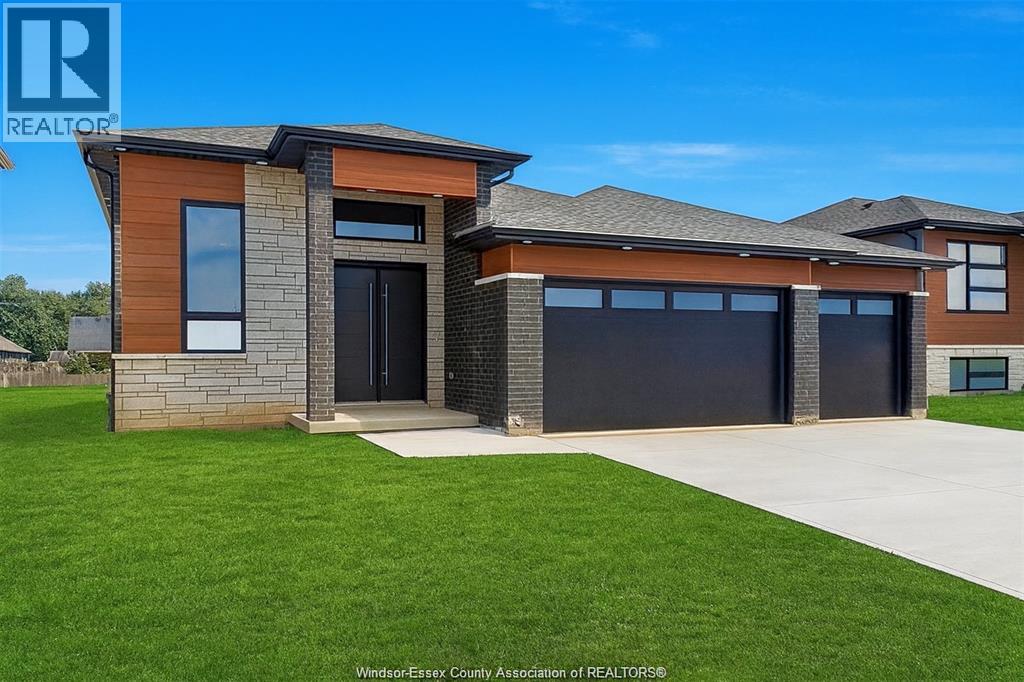 MLS# 25029269: 8343 ANNIE, McGregor, Canada