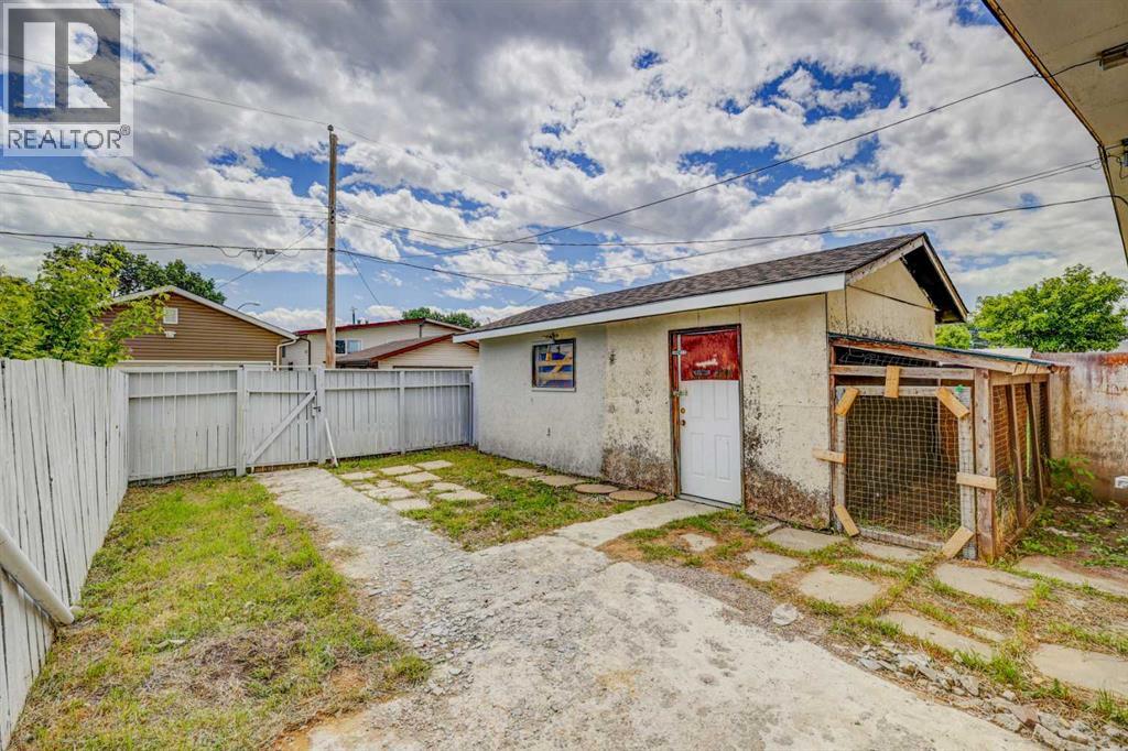 146 Dovertree Place Se, Calgary, Alberta  T2B 2K3 - Photo 23 - A2271840