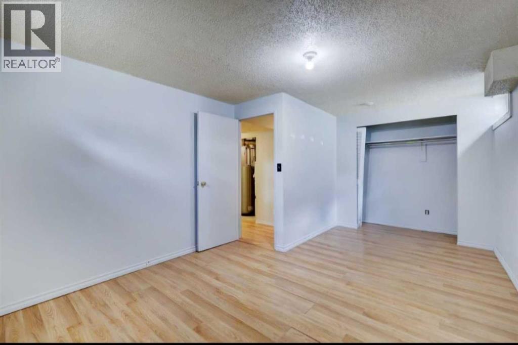 146 Dovertree Place Se, Calgary, Alberta  T2B 2K3 - Photo 27 - A2271840