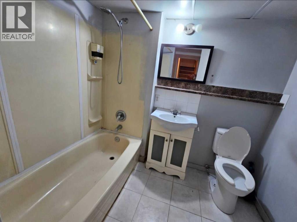 146 Dovertree Place Se, Calgary, Alberta  T2B 2K3 - Photo 29 - A2271840