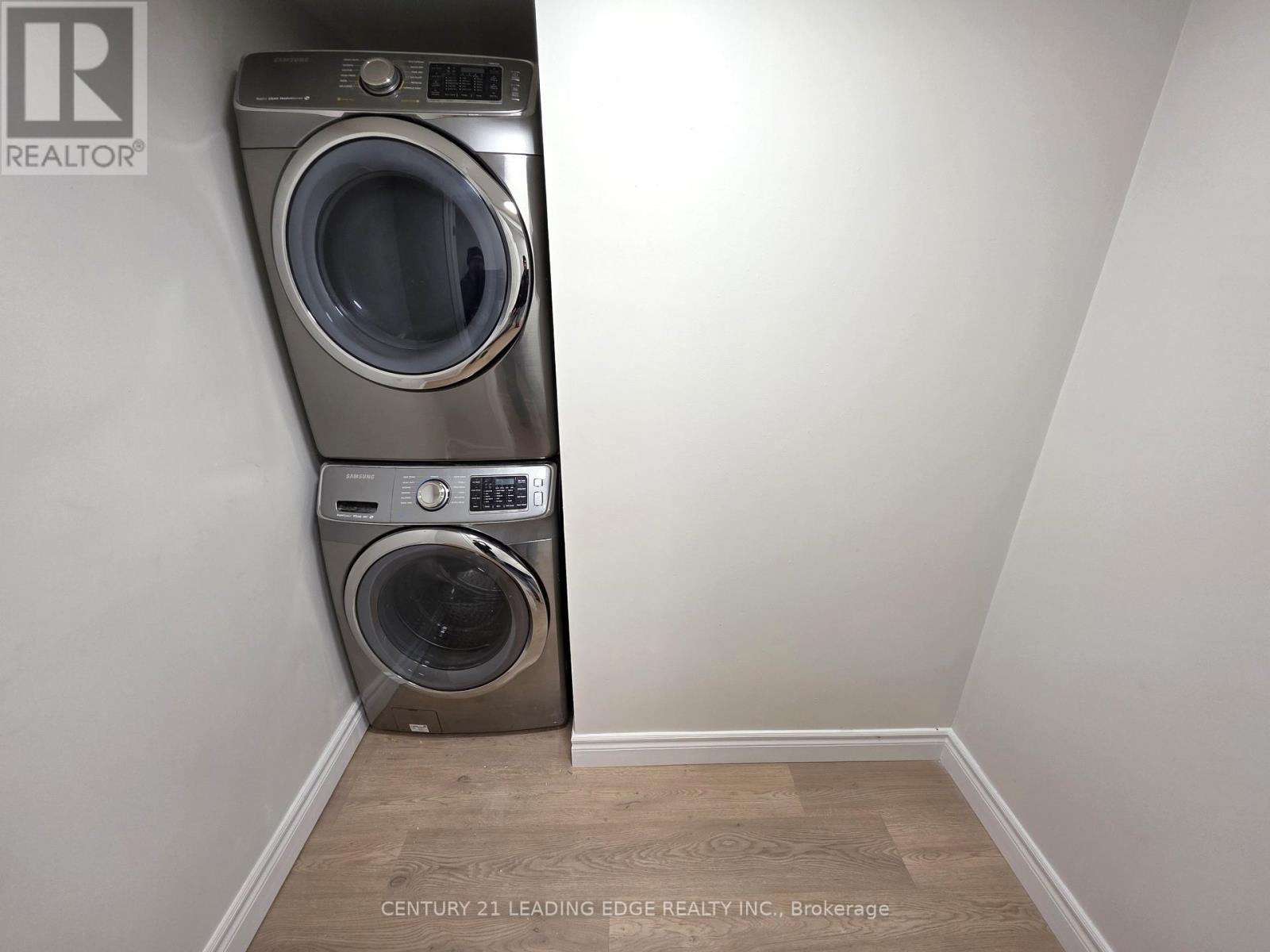 623 Lake Drive South, Georgina, Ontario  L4P 1T6 - Photo 17 - N12563060