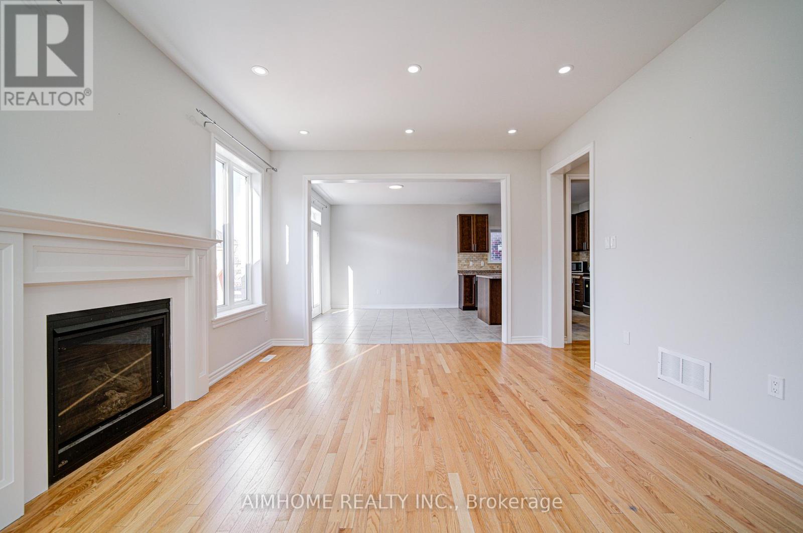 29 Bamburg Street N, Georgina, Ontario  L0E 1R0 - Photo 22 - N12563096