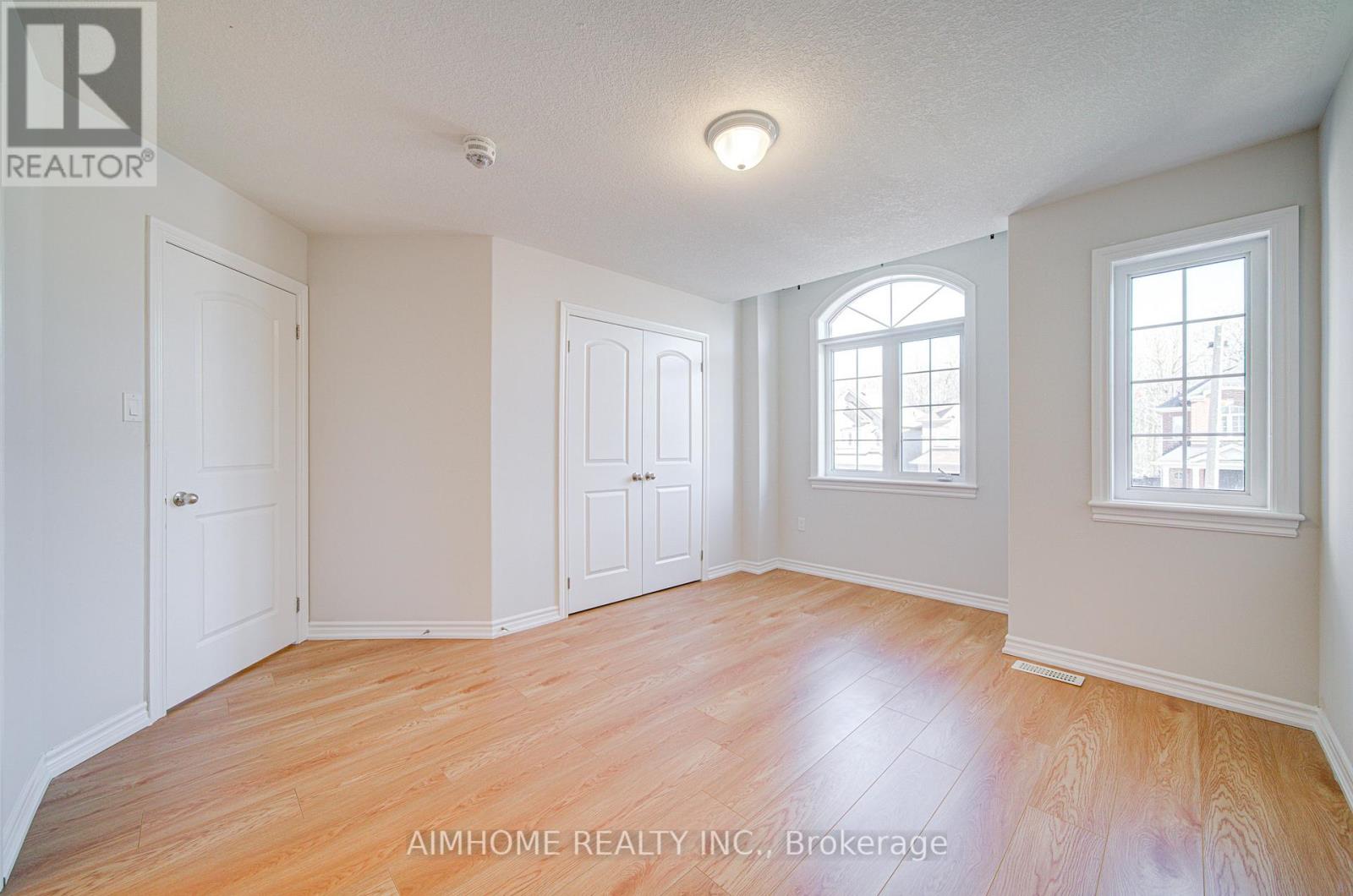 29 Bamburg Street N, Georgina, Ontario  L0E 1R0 - Photo 38 - N12563096