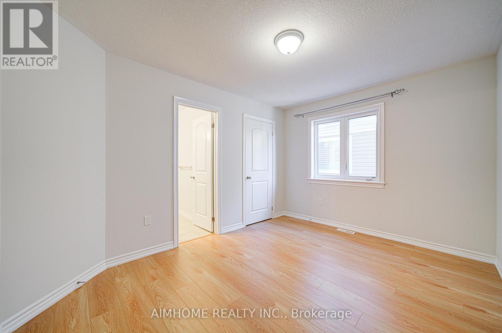 29 Bamburg Street N, Georgina, Ontario  L0E 1R0 - Photo 43 - N12563096