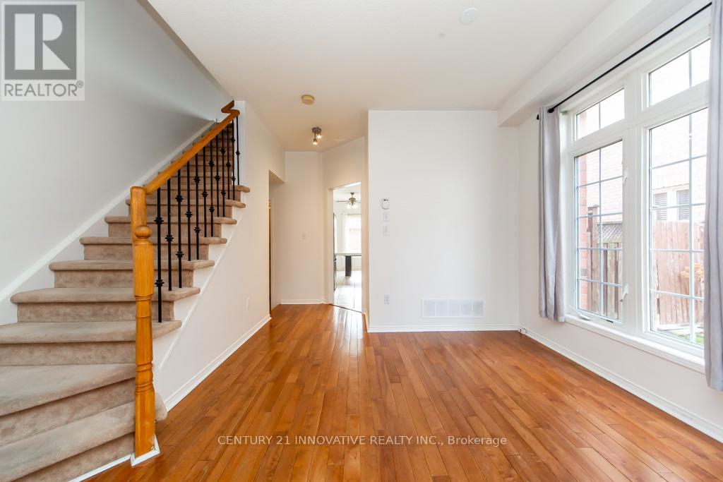 63 Rainbow Valley Crescent, Markham, Ontario  L6E 1M2 - Photo 11 - N12563118