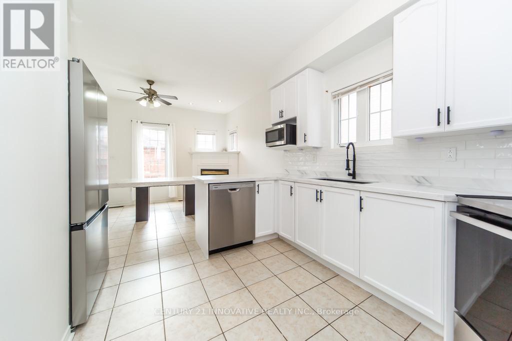 63 Rainbow Valley Crescent, Markham, Ontario  L6E 1M2 - Photo 12 - N12563118