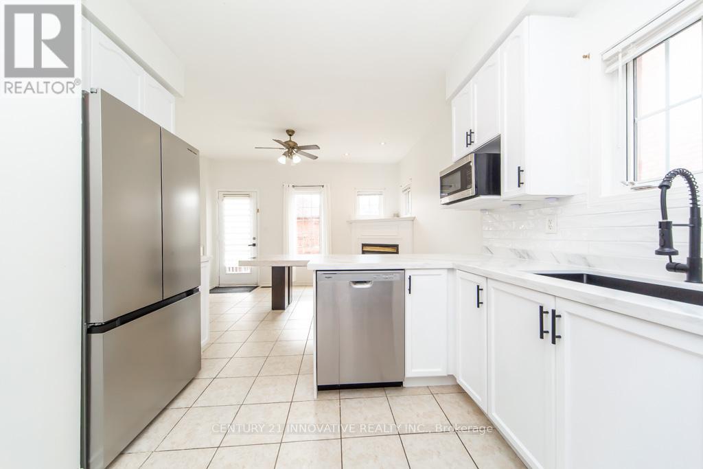 63 Rainbow Valley Crescent, Markham, Ontario  L6E 1M2 - Photo 13 - N12563118