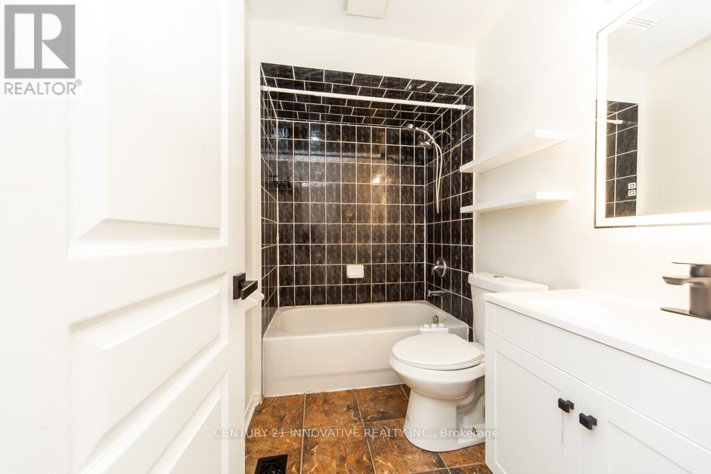 63 Rainbow Valley Crescent, Markham, Ontario  L6E 1M2 - Photo 28 - N12563118