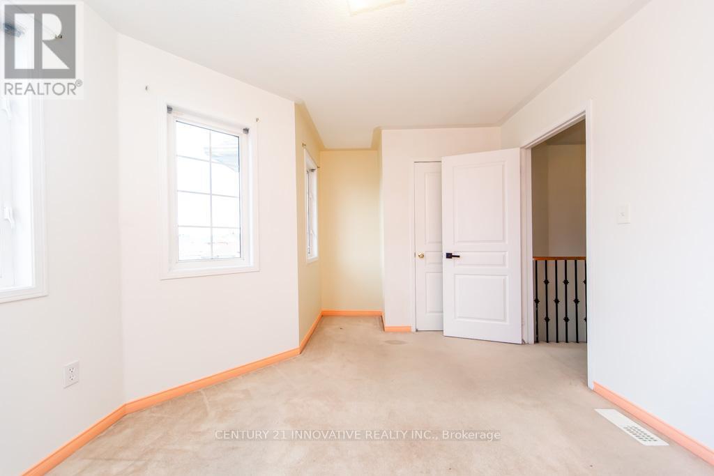 63 Rainbow Valley Crescent, Markham, Ontario  L6E 1M2 - Photo 32 - N12563118