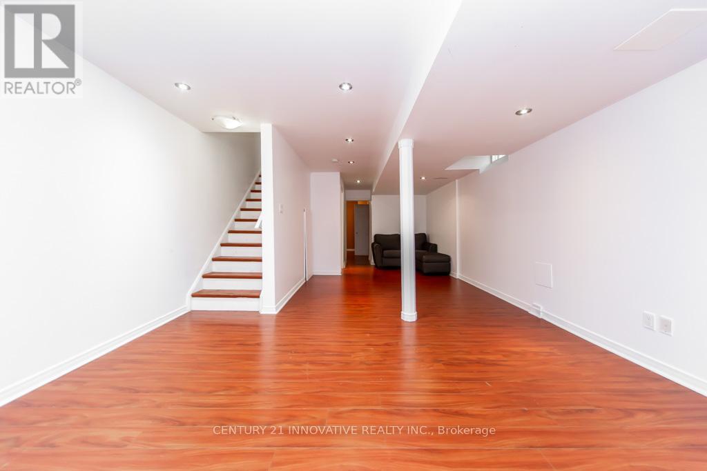 63 Rainbow Valley Crescent, Markham, Ontario  L6E 1M2 - Photo 37 - N12563118