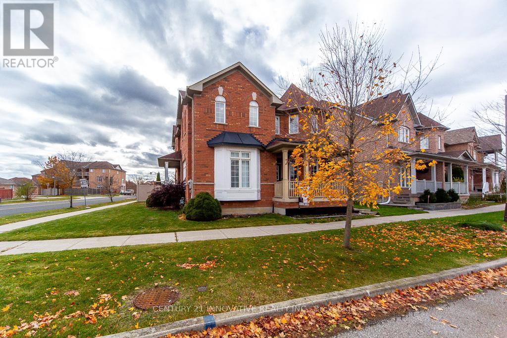 63 Rainbow Valley Crescent, Markham, Ontario  L6E 1M2 - Photo 4 - N12563118